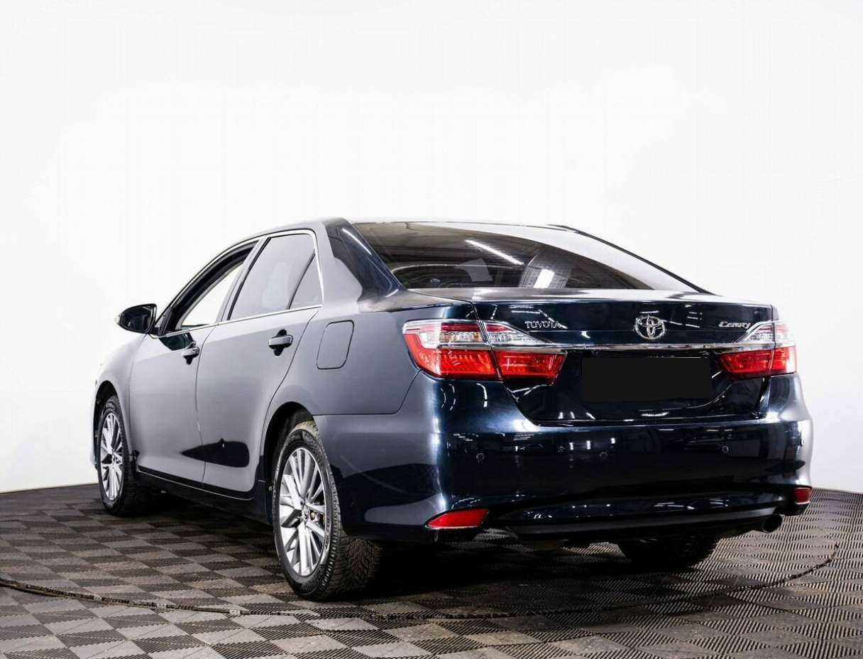 Toyota Camry, 2015 - фото №4