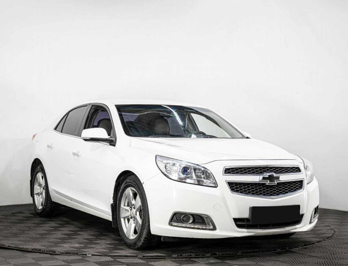 Chevrolet Malibu, 2012 - фото №3