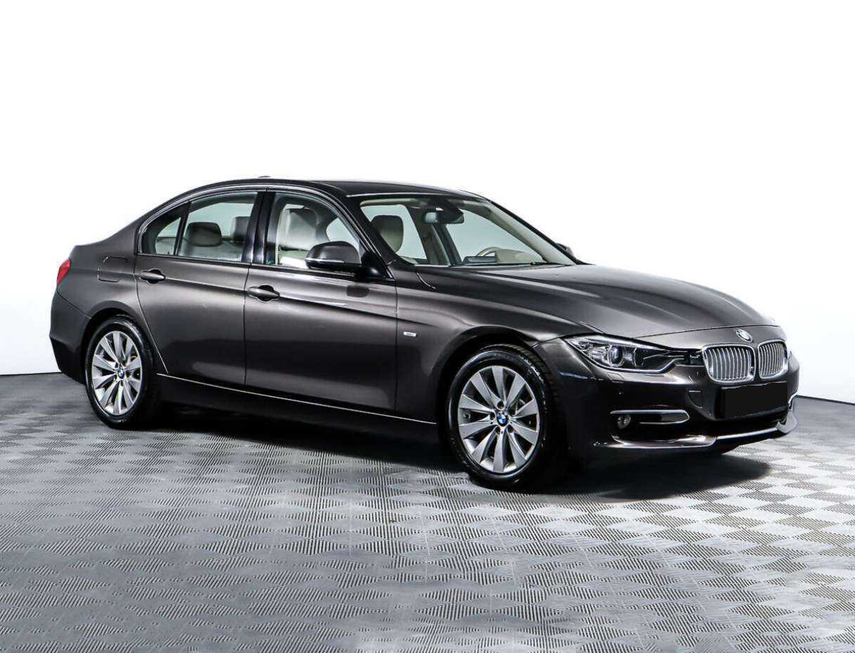 BMW 3 серии 320i, 2012 - фото №3