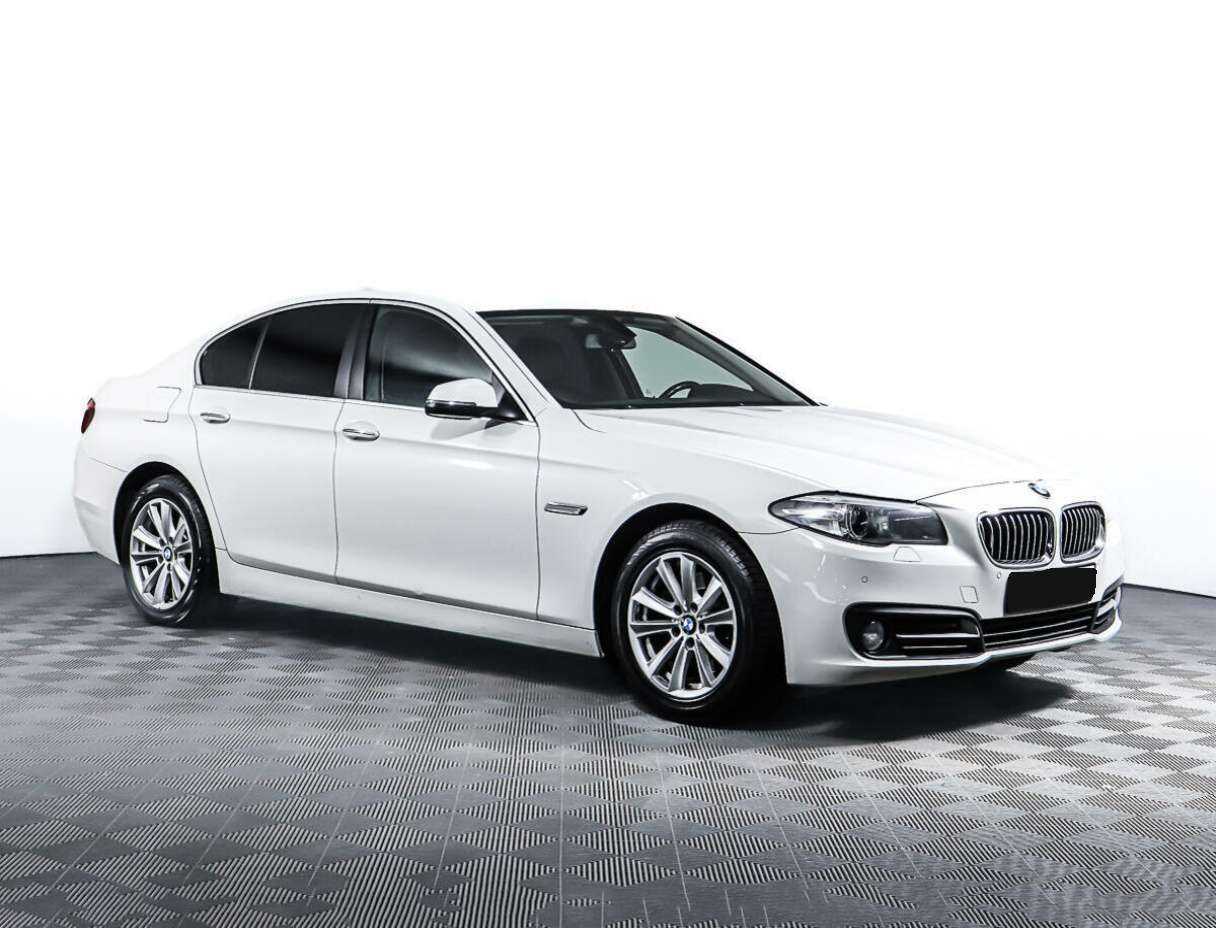 BMW 5 серии 520i, 2013 - фото №3
