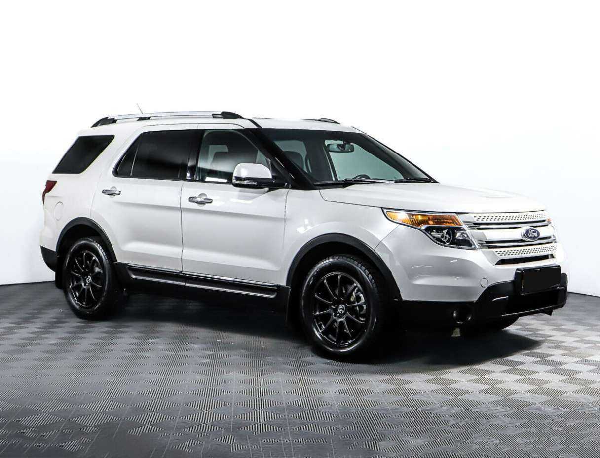 Ford Explorer, 2012 - фото №3