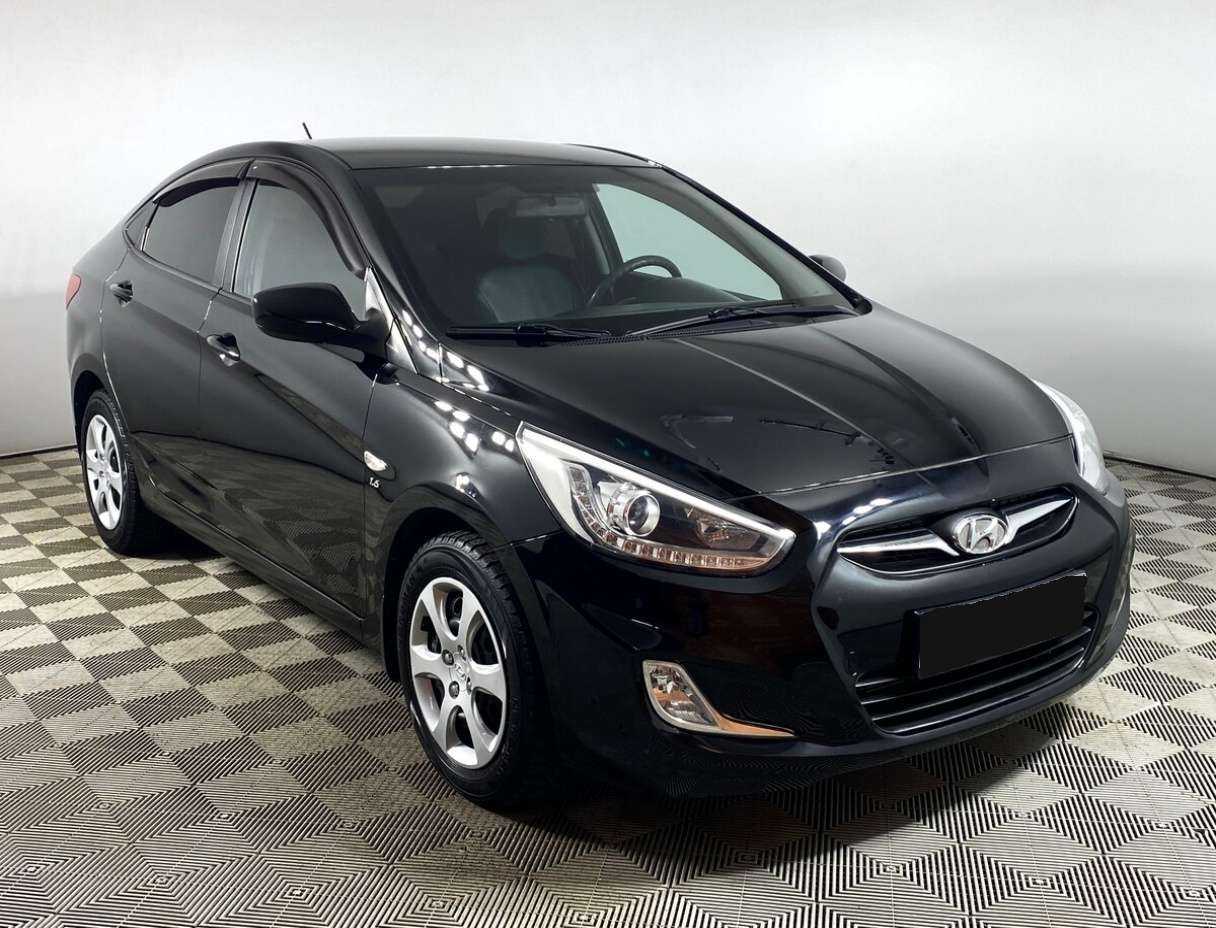 Hyundai Solaris, 2013 - фото №3