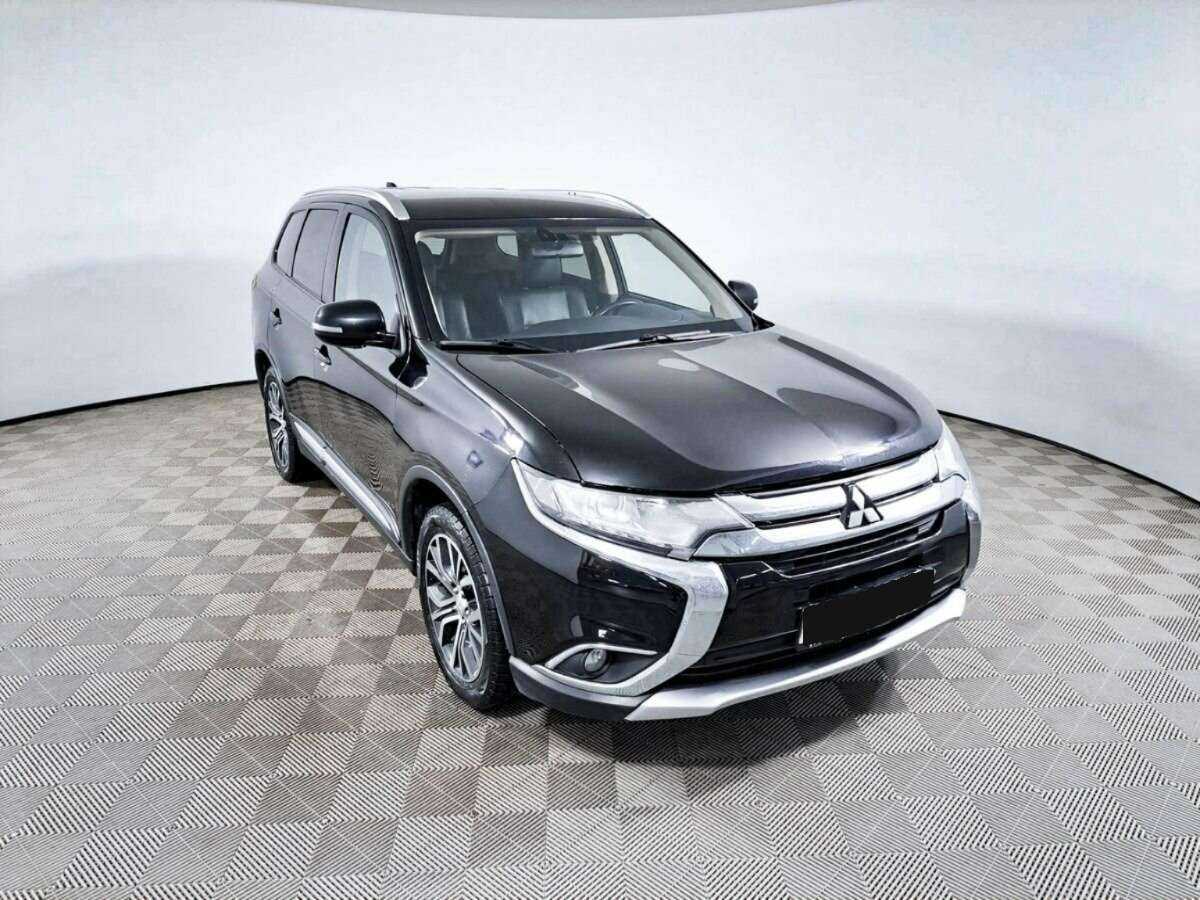 Mitsubishi Outlander, 2017 - фото №3