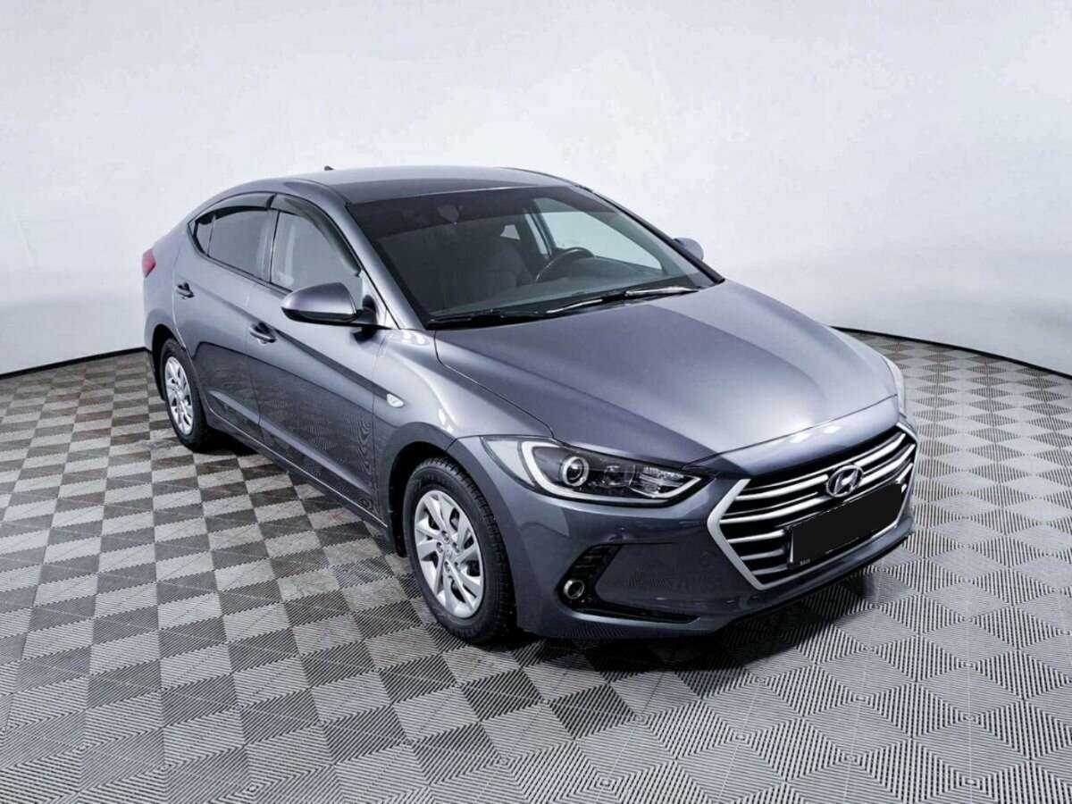 Hyundai Elantra, 2018 - фото №3