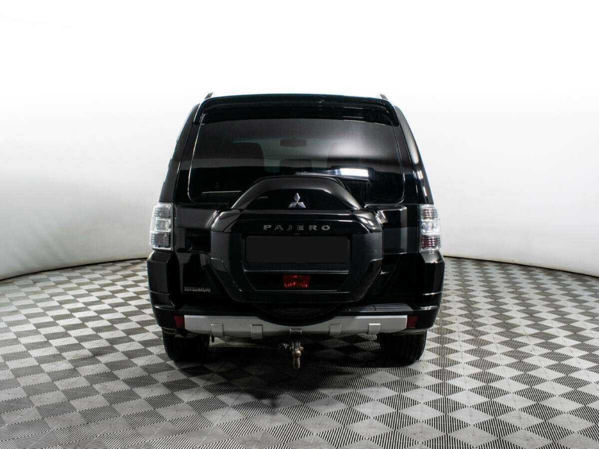 Mitsubishi Pajero, 2015 - фото №4