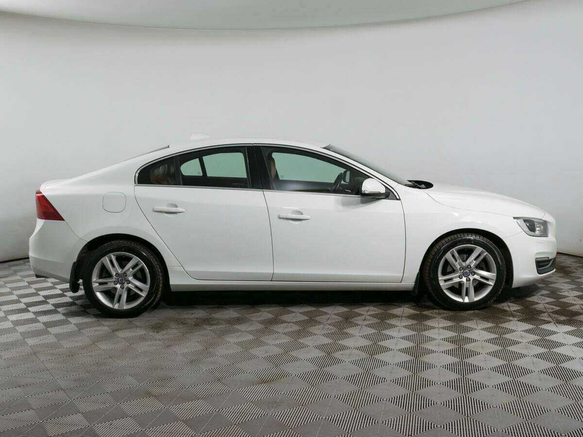 Volvo S60, 2014 - фото №4