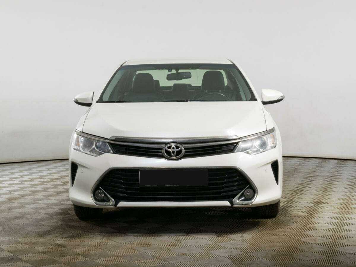 Toyota Camry, 2016 - фото №2