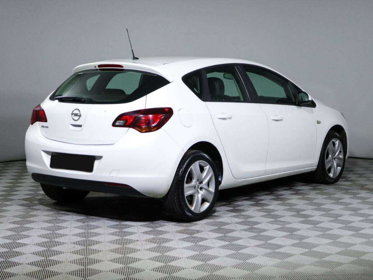 Opel Astra, 2012 - фото №4