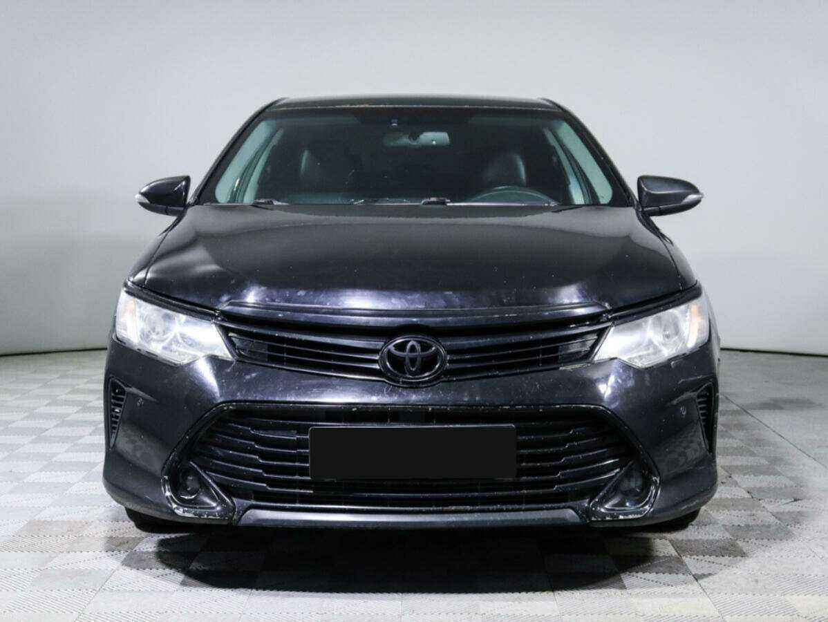 Toyota Camry, 2016 - фото №2