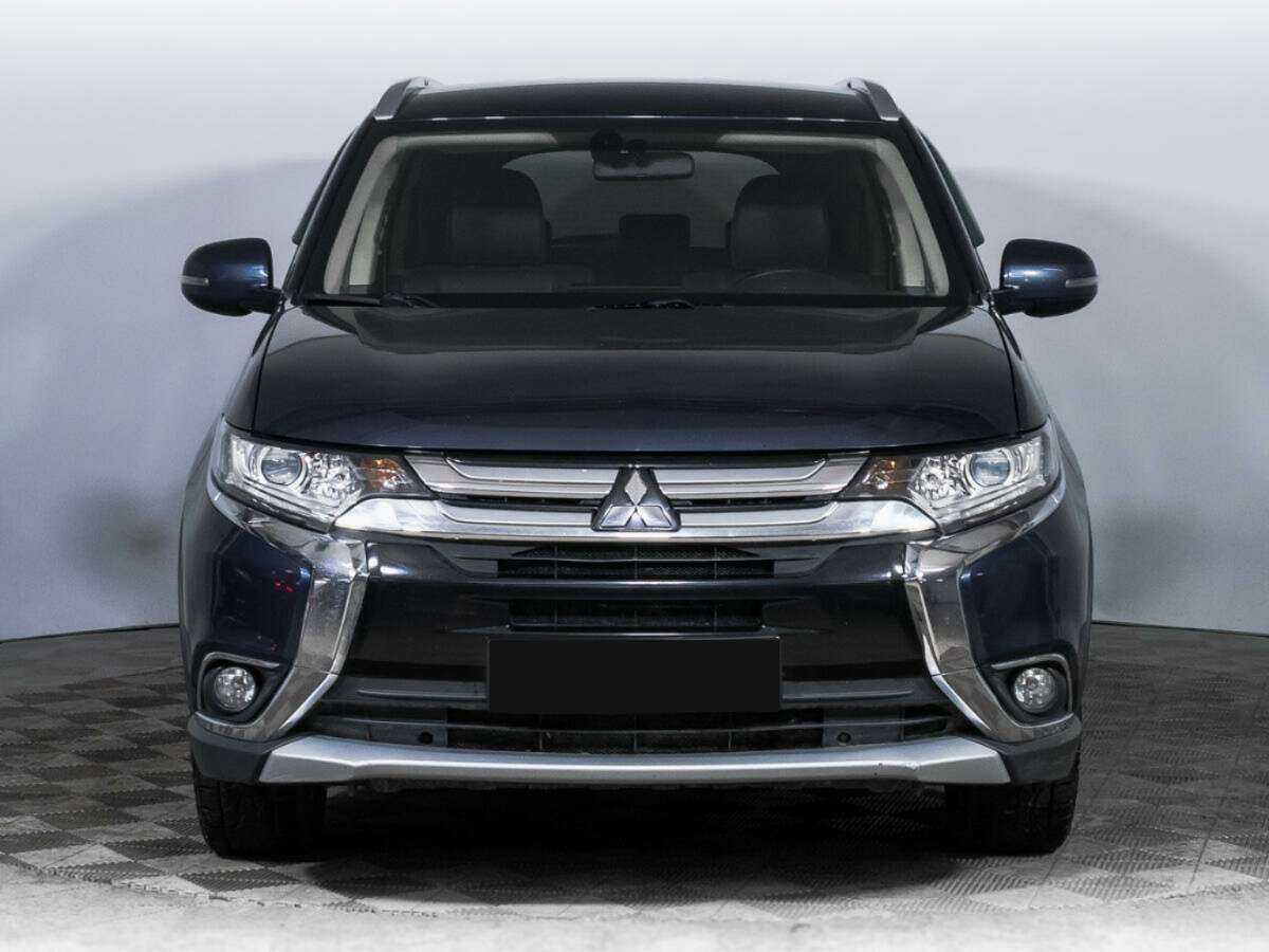 Mitsubishi Outlander, 2017 - фото №2