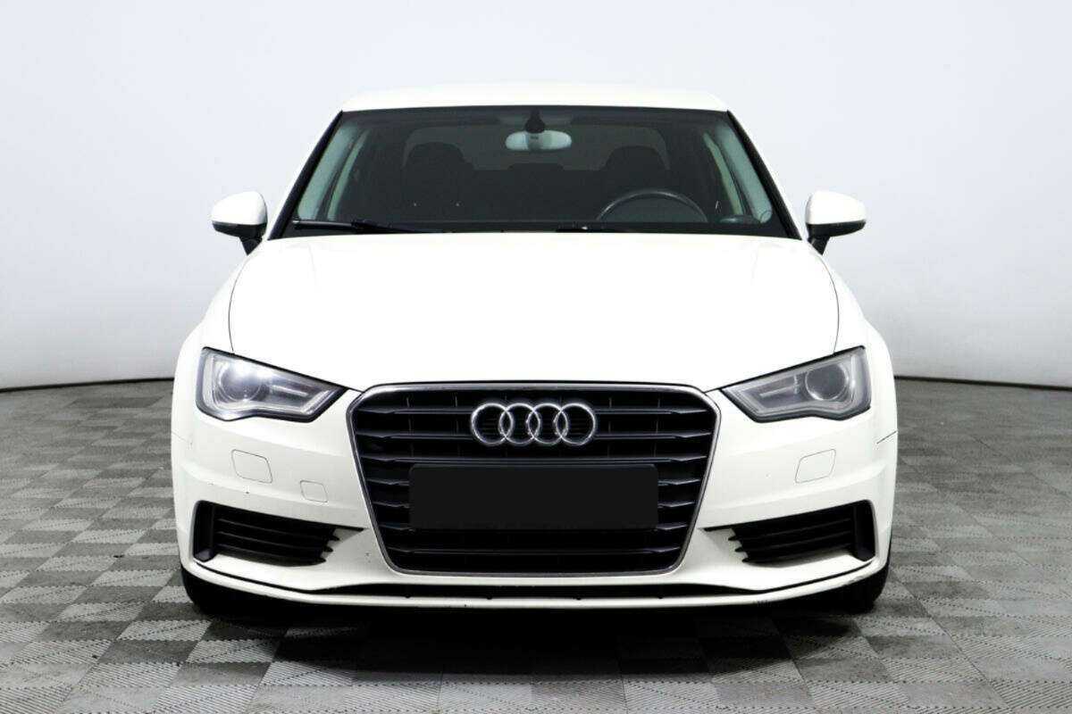 Audi A3, 2013 - фото №2