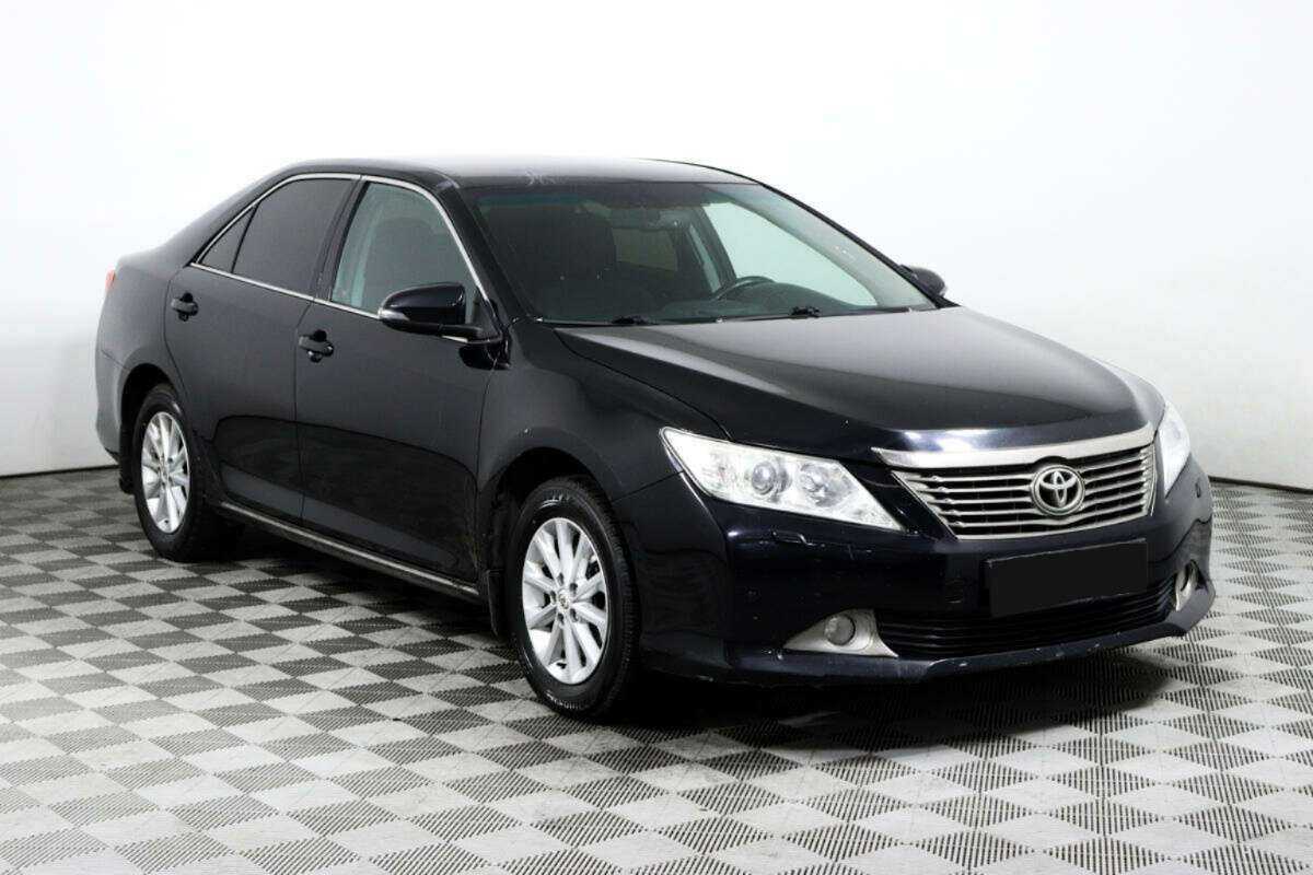 Toyota Camry, 2012 - фото №3