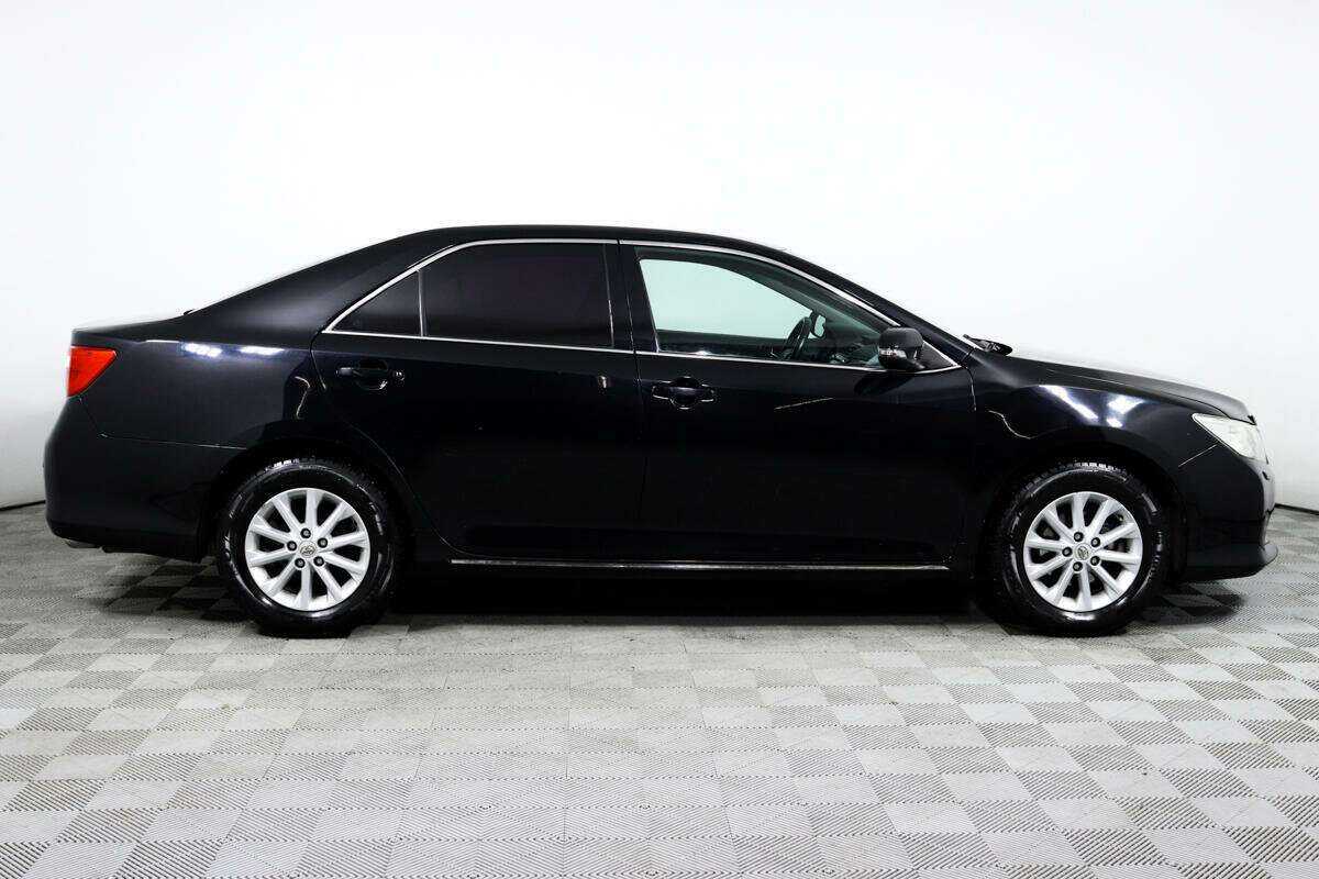 Toyota Camry, 2012 - фото №4