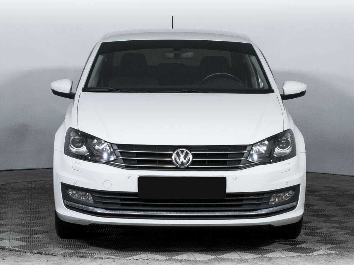 Volkswagen Polo, 2018 - фото №2