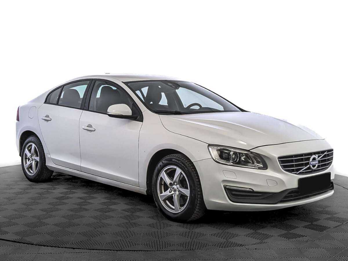 Volvo S60, 2015 - фото №3
