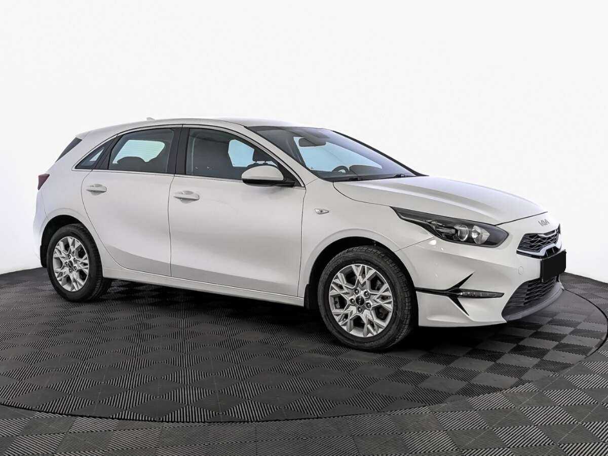 Kia Ceed, 2022 - фото №3