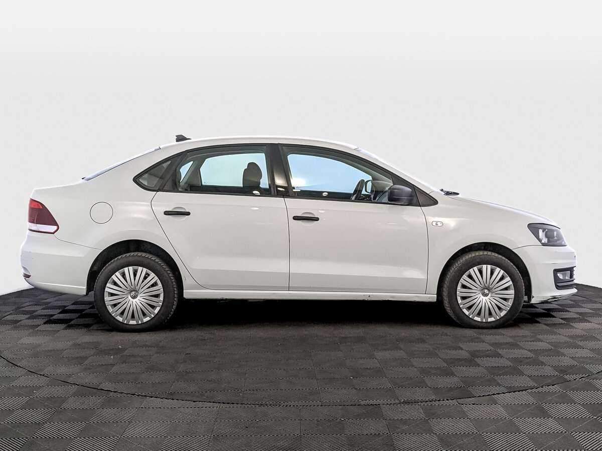 Volkswagen Polo, 2018 - фото №4