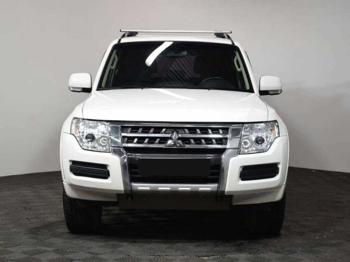 Mitsubishi Pajero, 2015 - фото №2