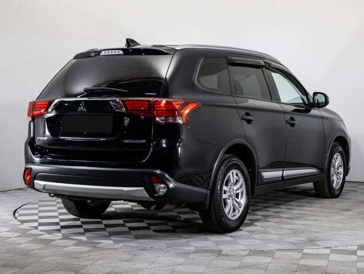 Mitsubishi Outlander, 2017 - фото №4