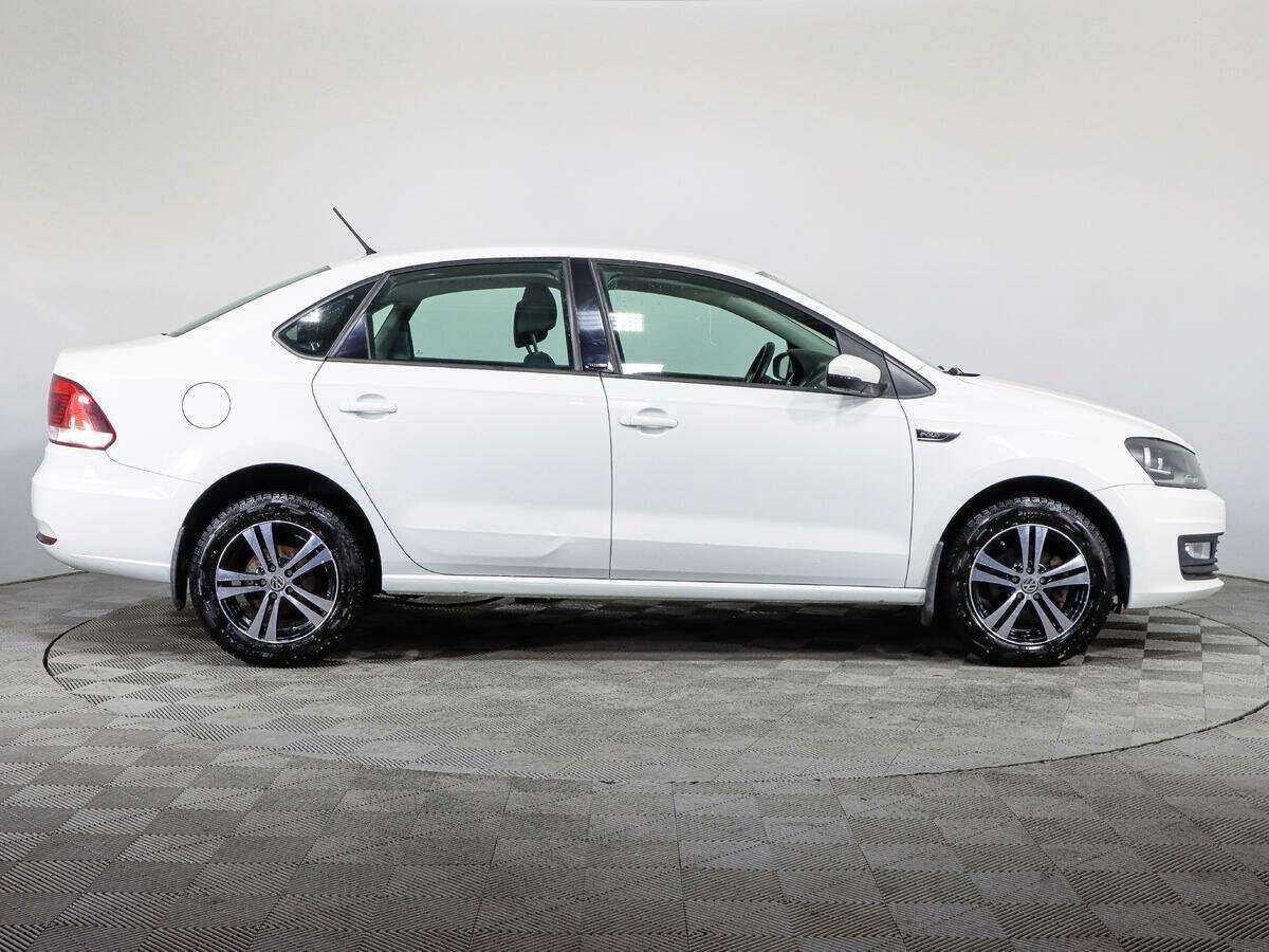 Volkswagen Polo, 2016 - фото №4