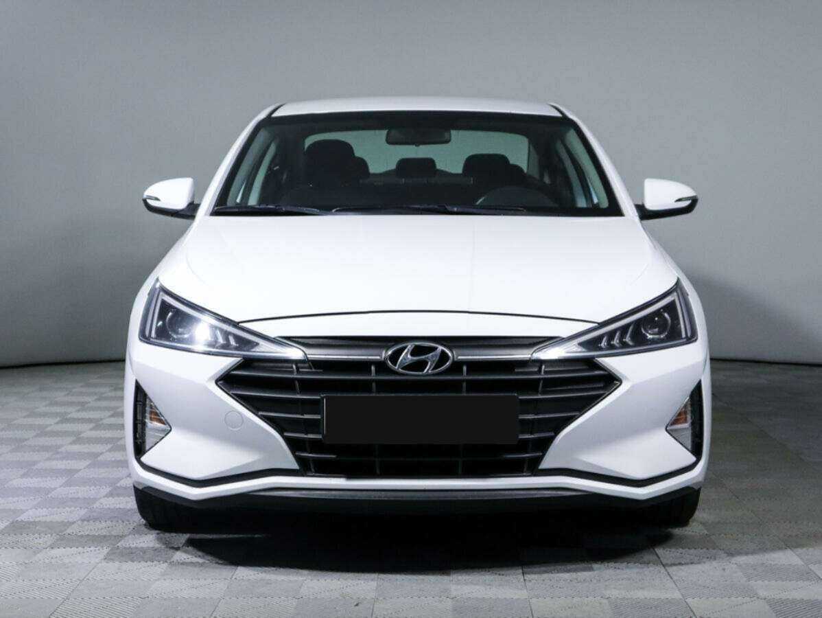 Hyundai Elantra, 2020 - фото №2