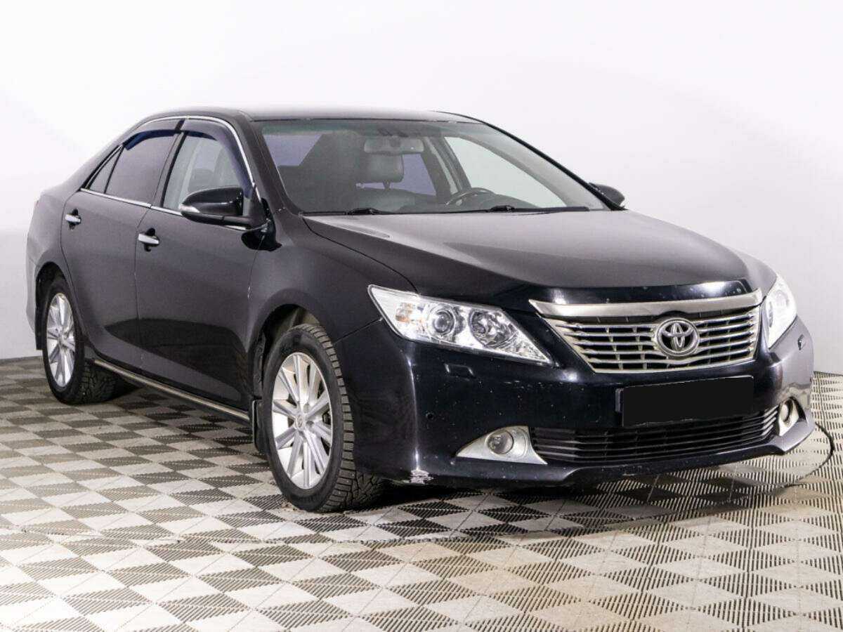 Toyota Camry, 2013 - фото №3
