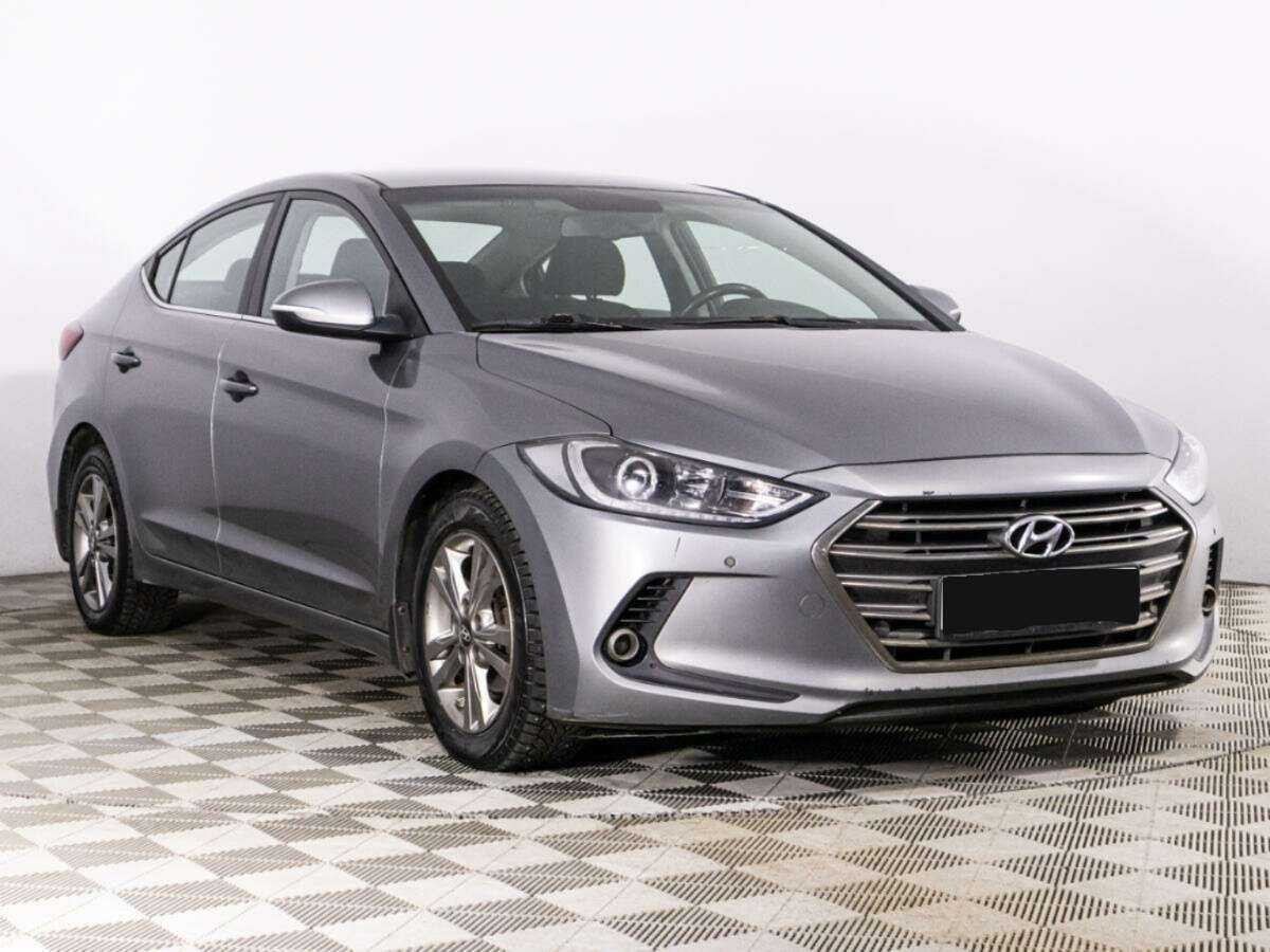 Hyundai Elantra, 2018 - фото №3