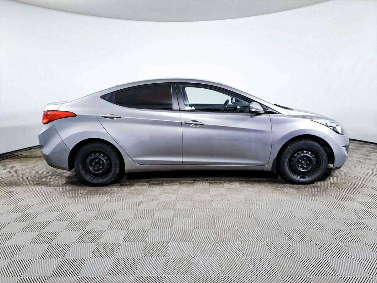 Hyundai Elantra, 2013 - фото №4