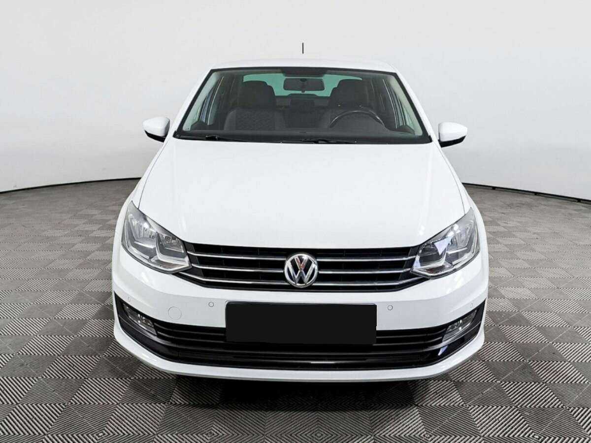 Volkswagen Polo, 2018 - фото №2