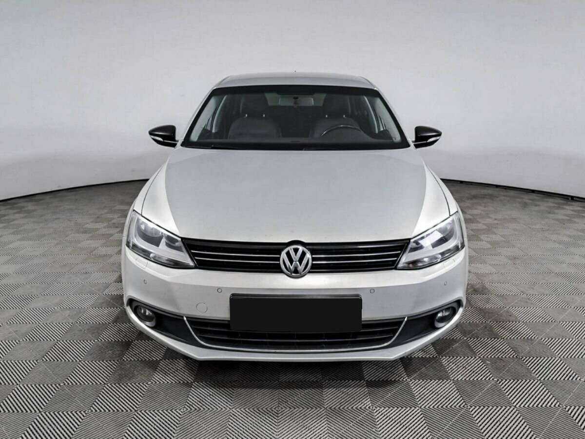 Volkswagen Jetta, 2014 - фото №2