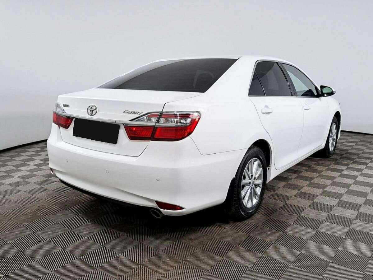 Toyota Camry, 2016 - фото №4