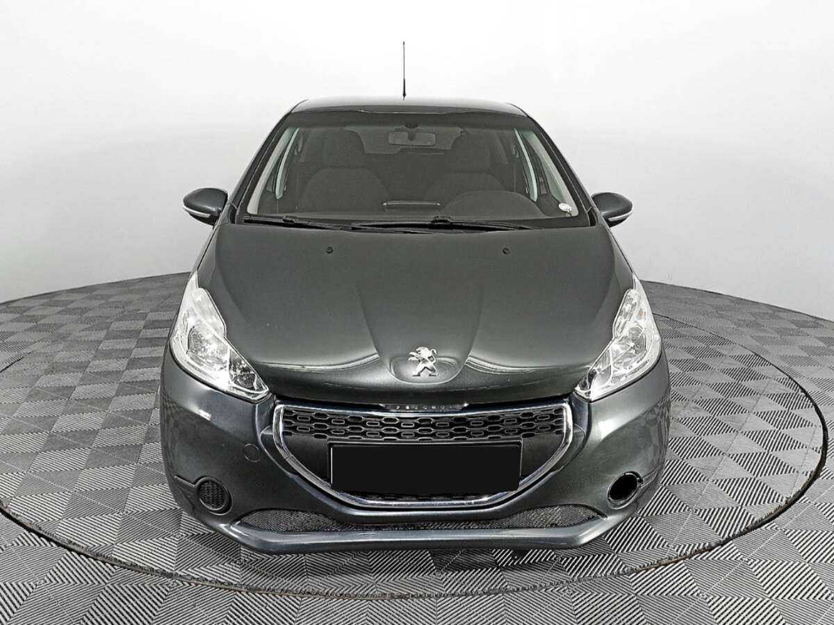 Peugeot 208, 2013 - фото №2
