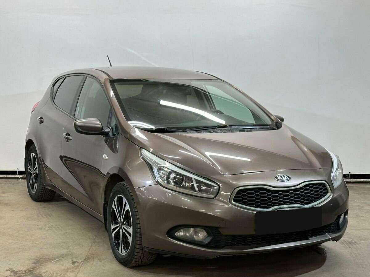Kia Ceed, 2013 - фото №3
