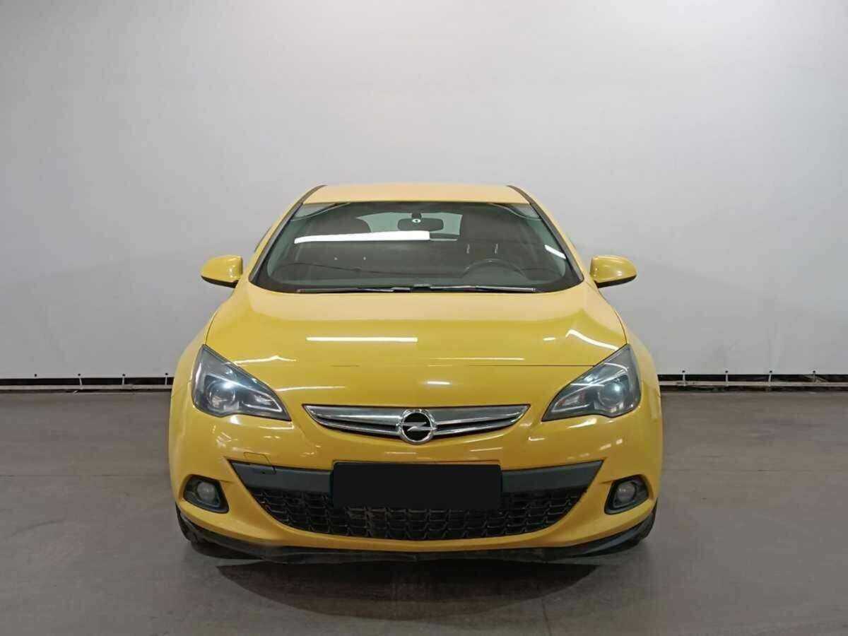Opel Astra GTC, 2013 - фото №2