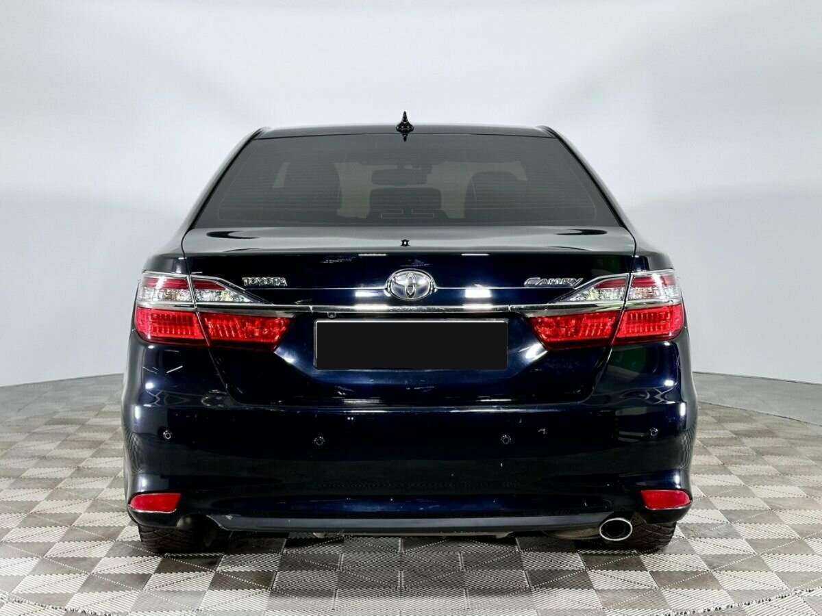 Toyota Camry, 2016 - фото №4