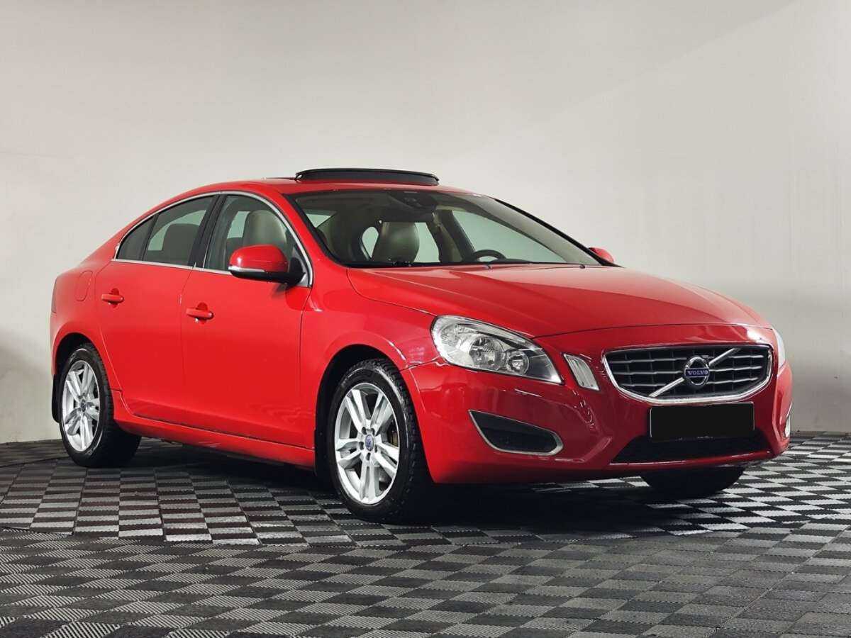 Volvo S60, 2012 - фото №2