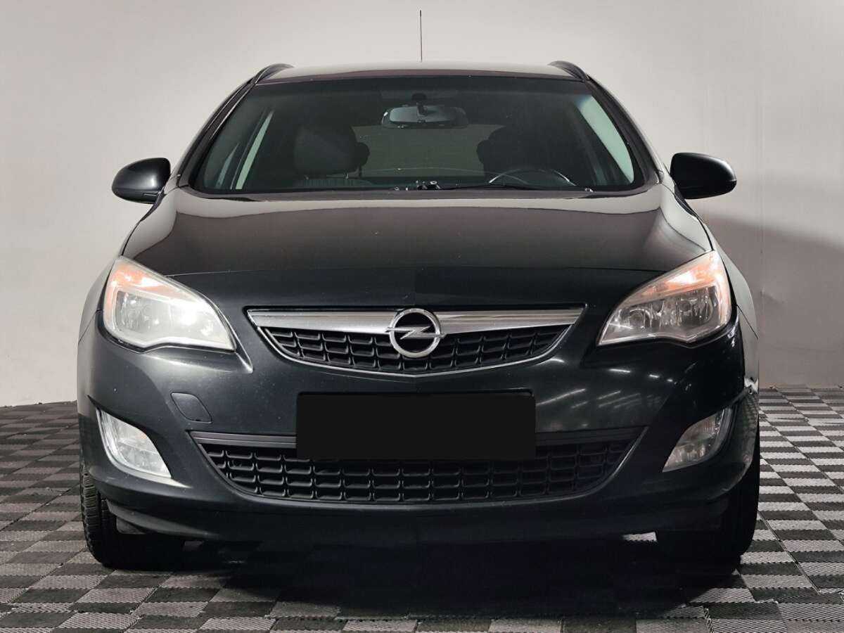 Opel Astra, 2012 - фото №2