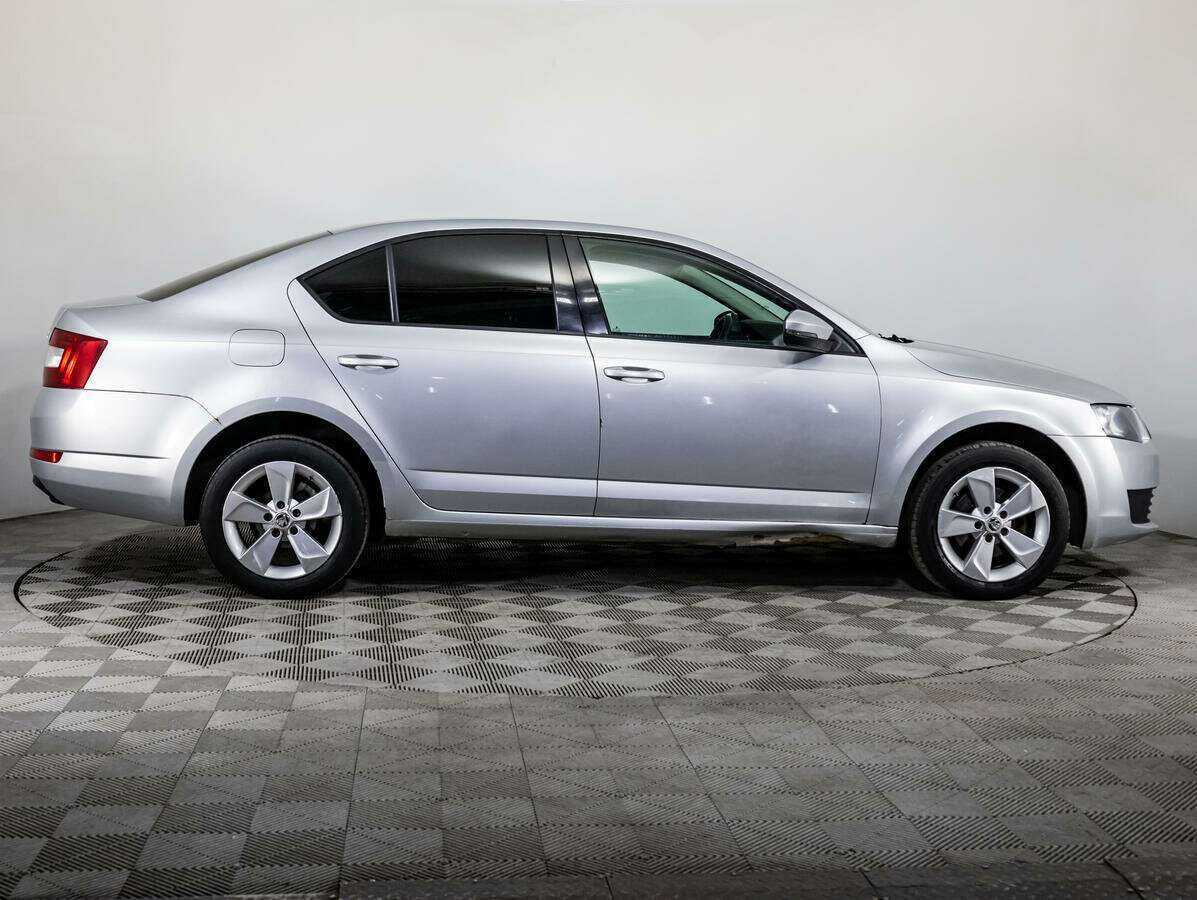 Skoda Octavia, 2015 - фото №4