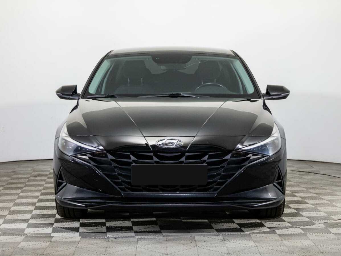 Hyundai Elantra, 2020 - фото №2