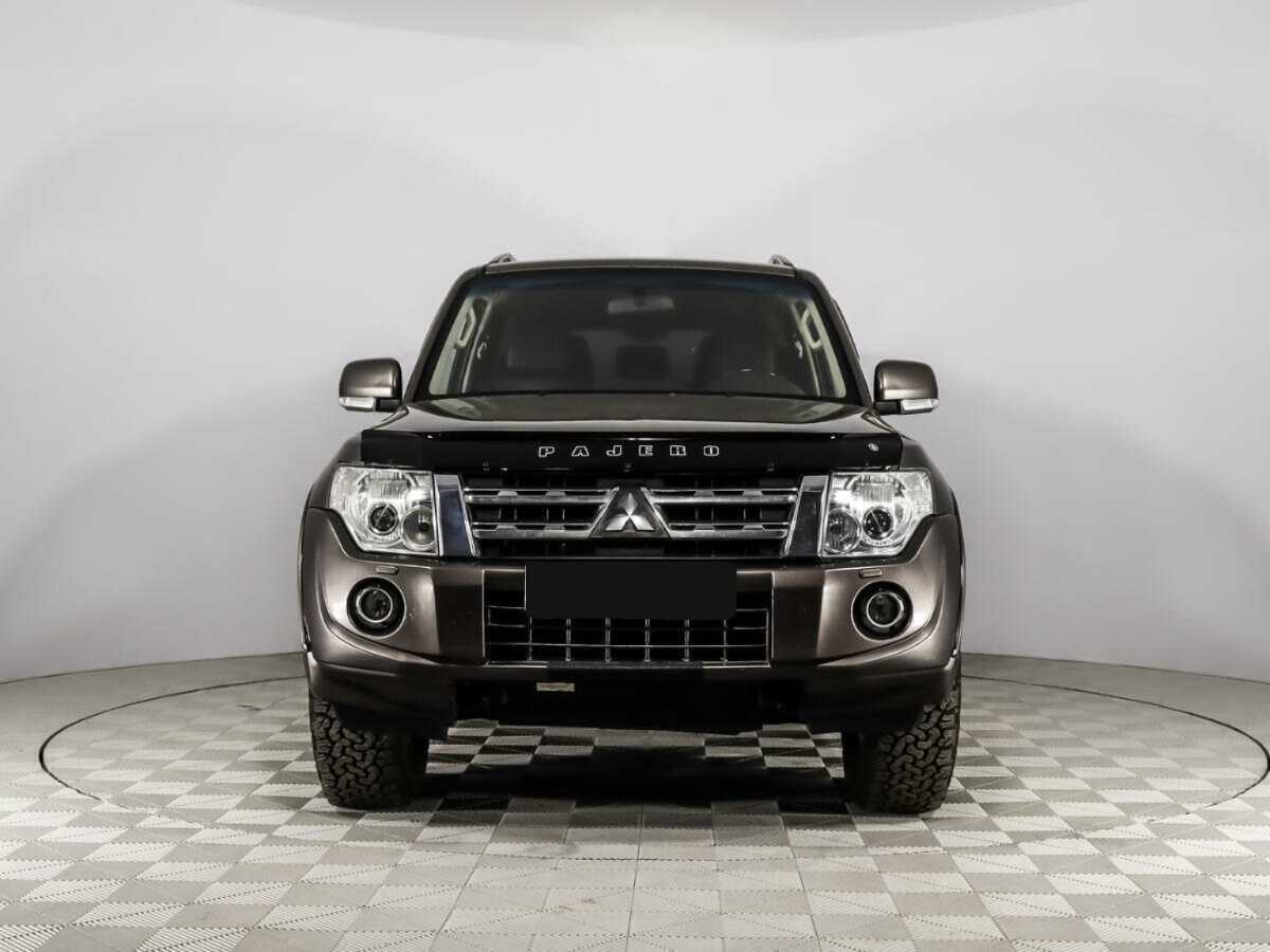 Mitsubishi Pajero, 2013 - фото №2