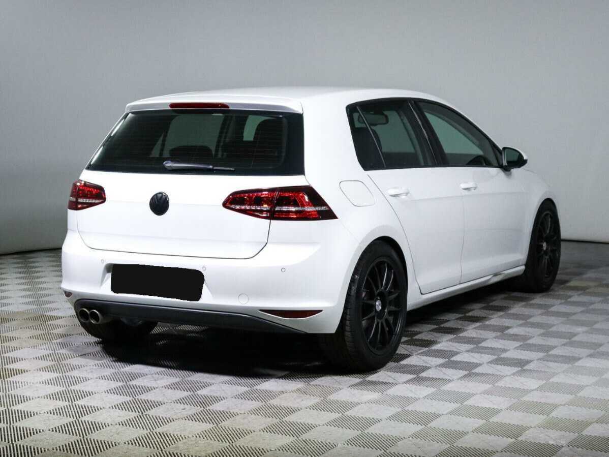 Volkswagen Golf, 2013 - фото №4