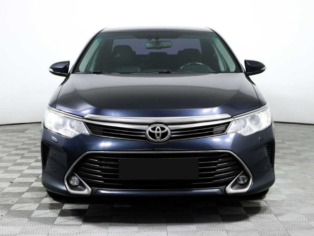 Toyota Camry, 2015 - фото №2