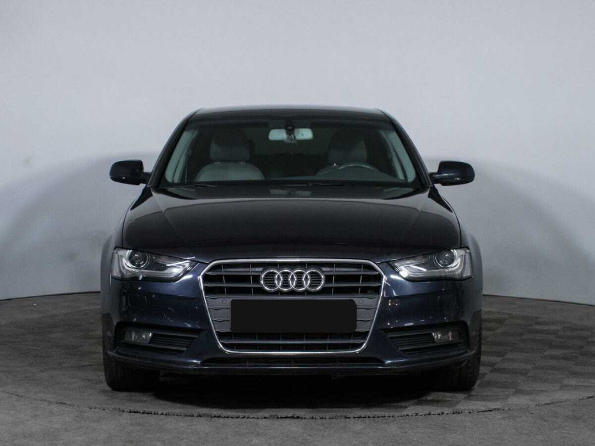 Audi A4, 2012 - фото №2