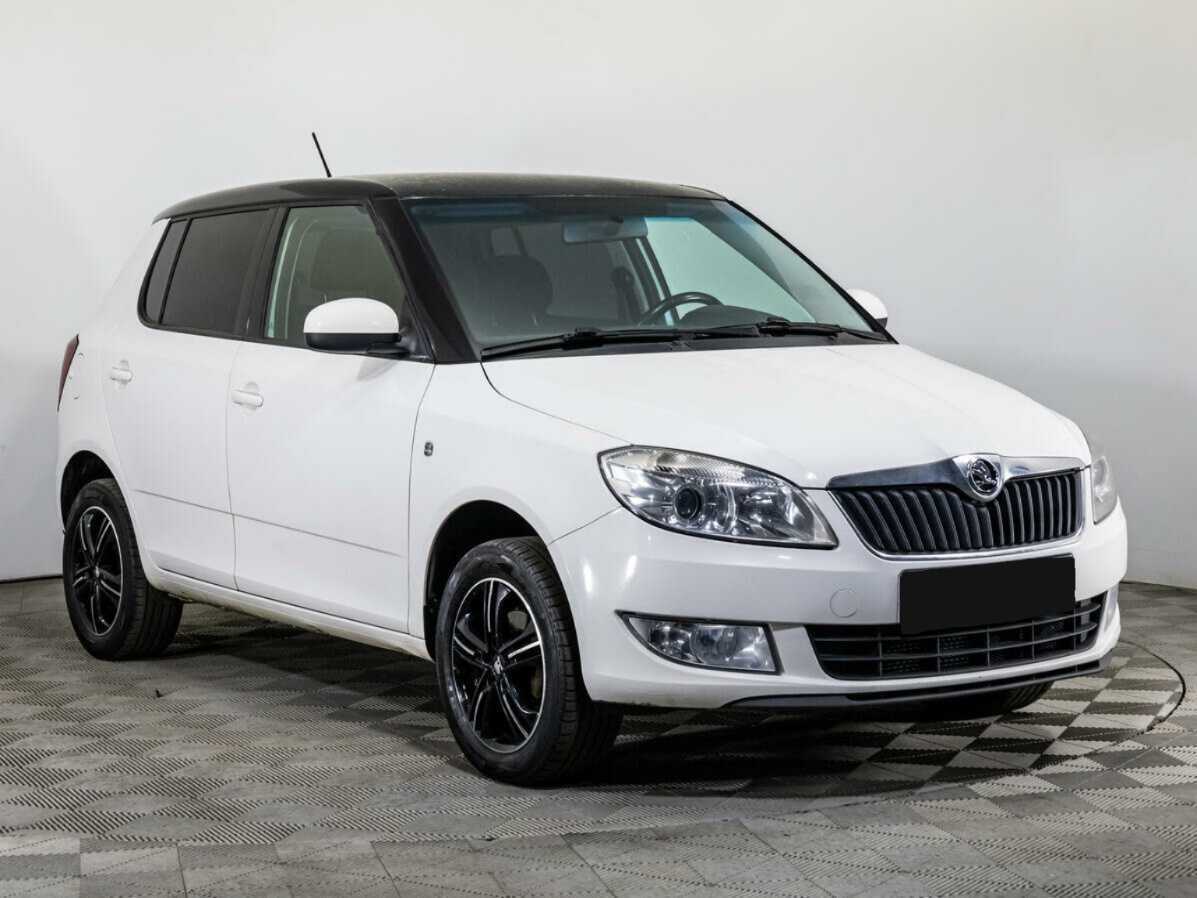 Skoda Fabia, 2013 - фото №3