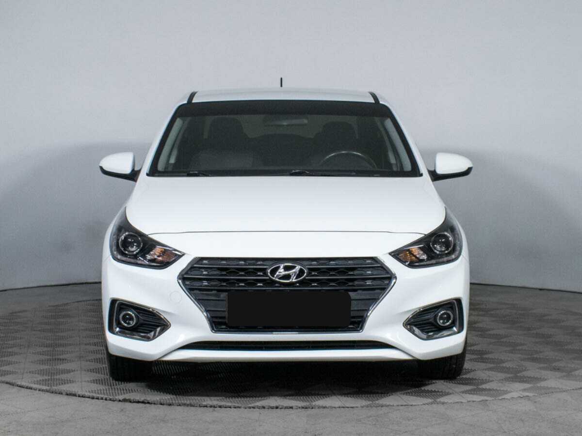 Hyundai Solaris, 2019 - фото №2