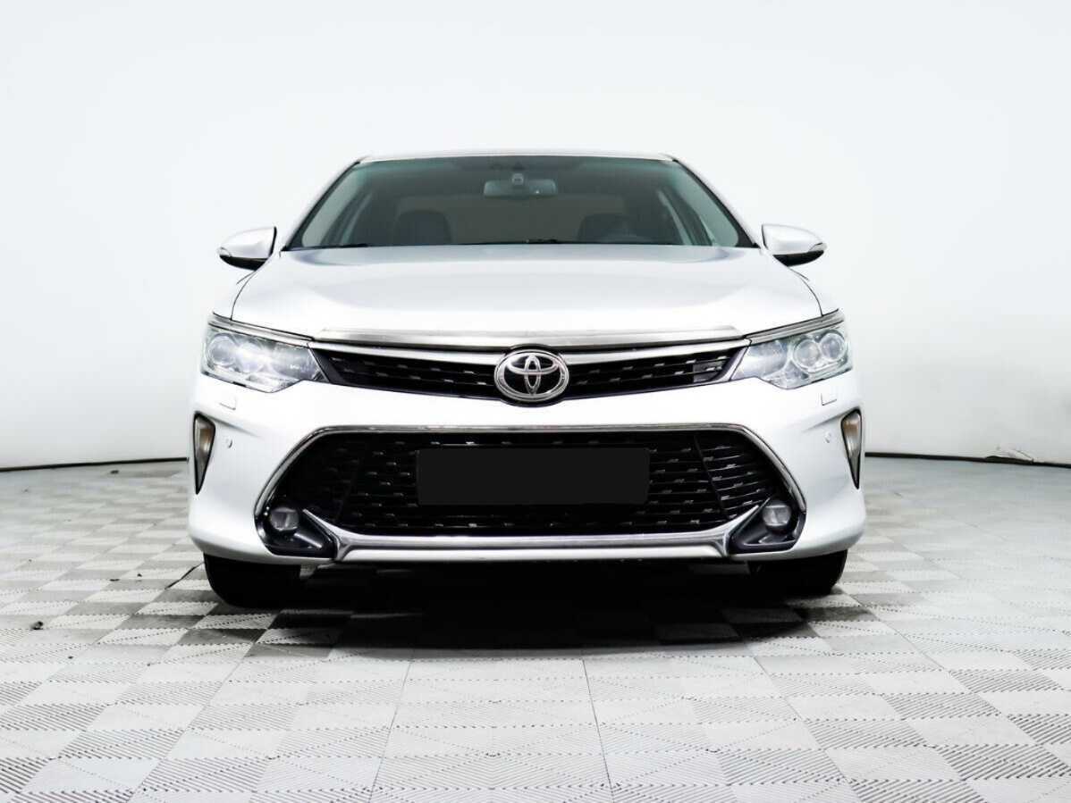 Toyota Camry, 2015 - фото №2
