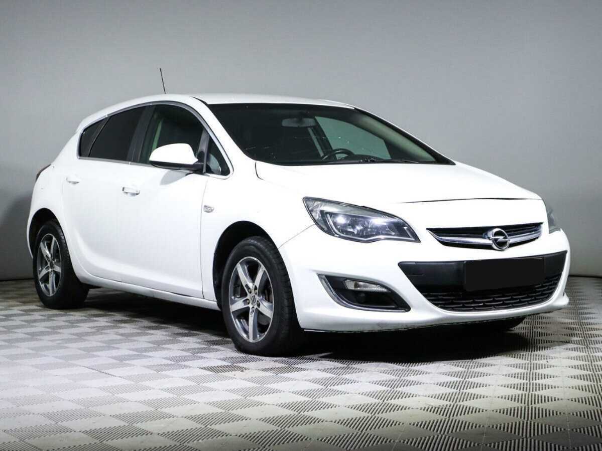 Opel Astra, 2013 - фото №3