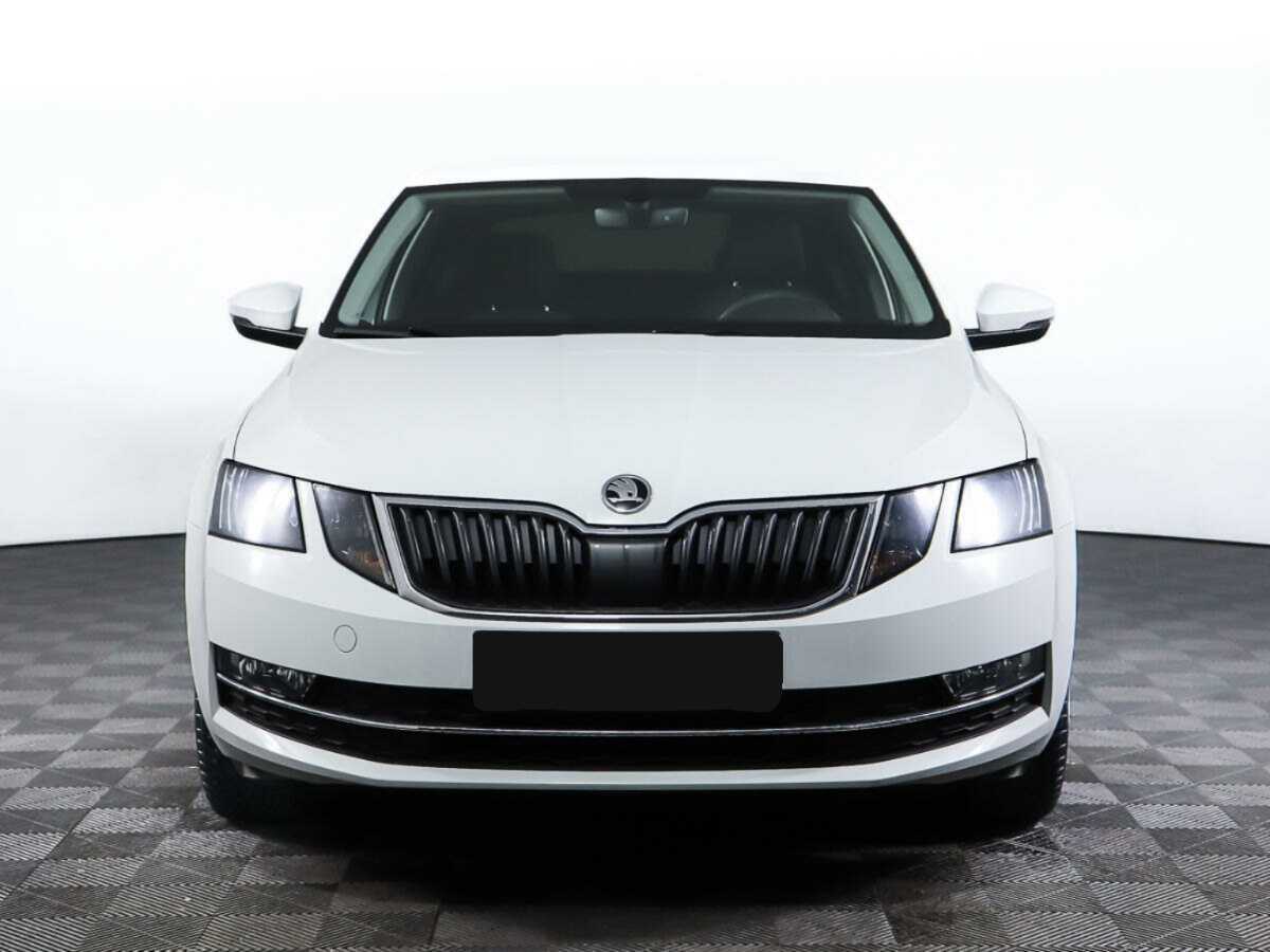Skoda Octavia, 2018 - фото №2