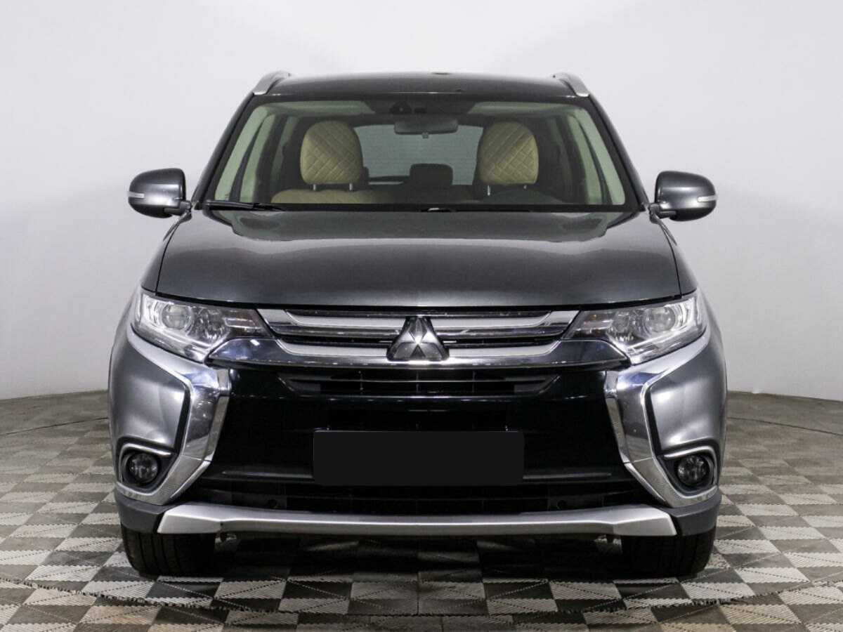 Mitsubishi Outlander, 2018 - фото №2