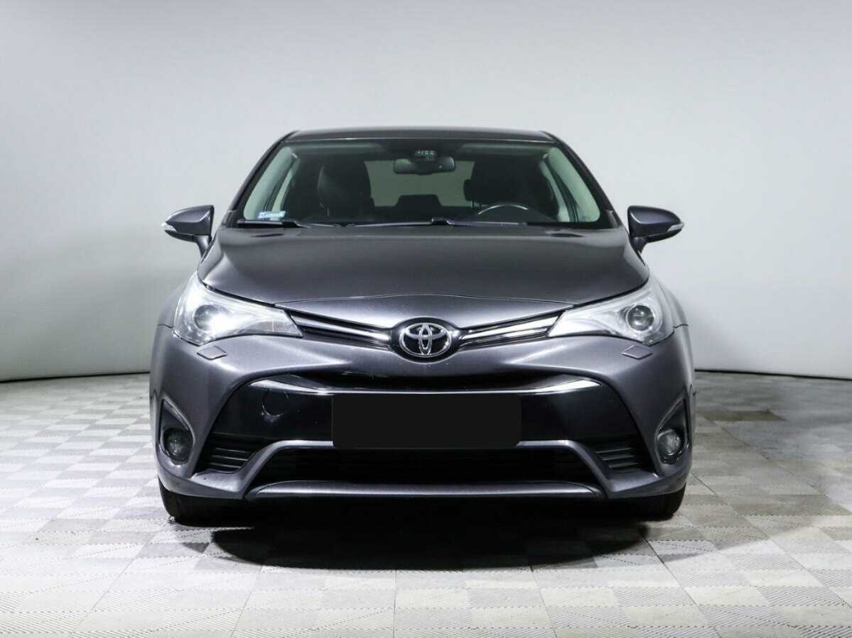 Toyota Avensis, 2018 - фото №2